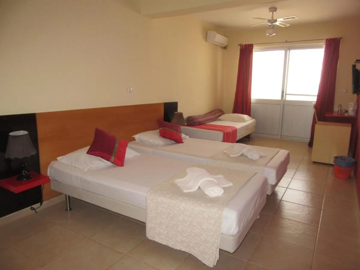 Hotel Tarrafal Residence